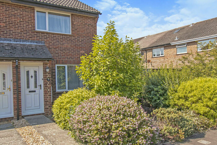 2 Bedroom Semi-Detached House To Rent In Godshill Close, BH8