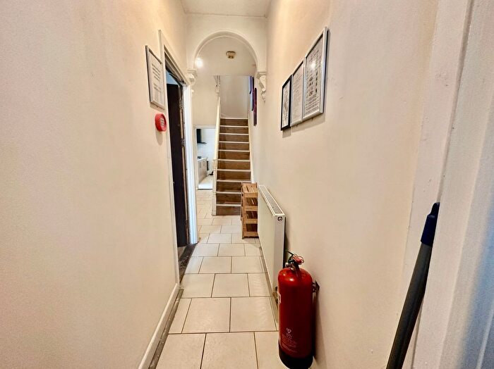 4 Bedroom Terraced House To Rent In Vincent Street, Swansea, SA1