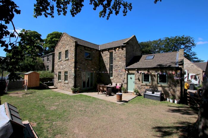 4 Bedroom Barn Conversion For Sale In Mortimer Road, Cubley, Penistone, Sheffield, S36