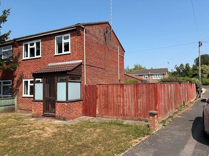 2 Bedroom Semi Detached House For Sale In Woodlands, Long Sutton, PE12