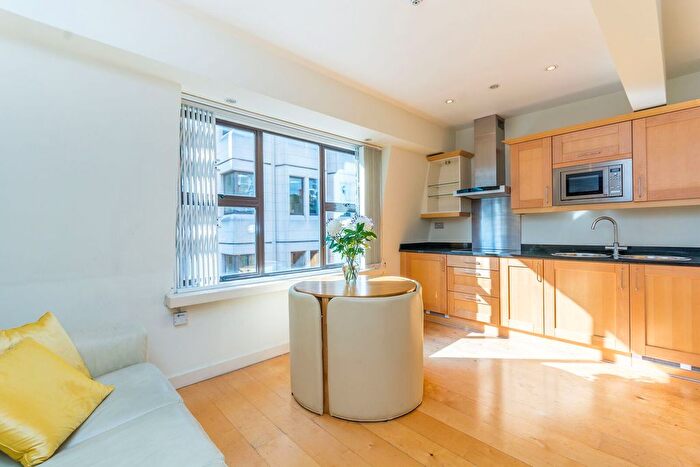 1 Bedroom Flat To Rent In Shelton Street, Covent Garden, London, WC2H