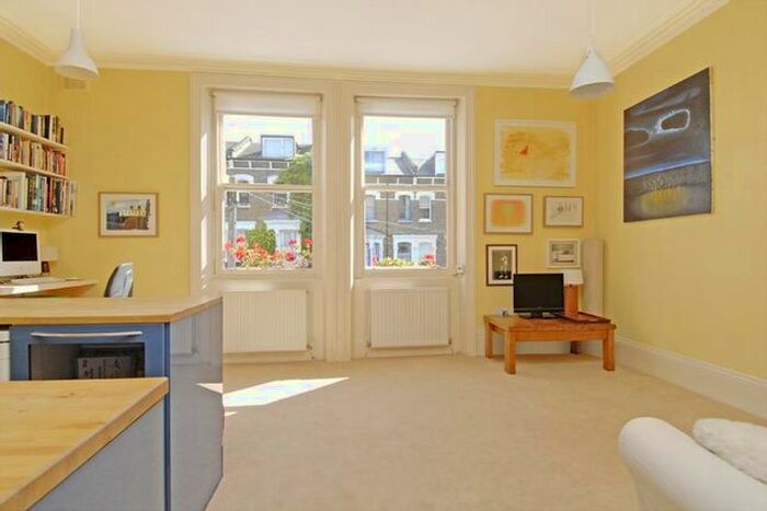 1 Bedroom Flat To Rent In Montpelier Grove, Kentish Town, NW5