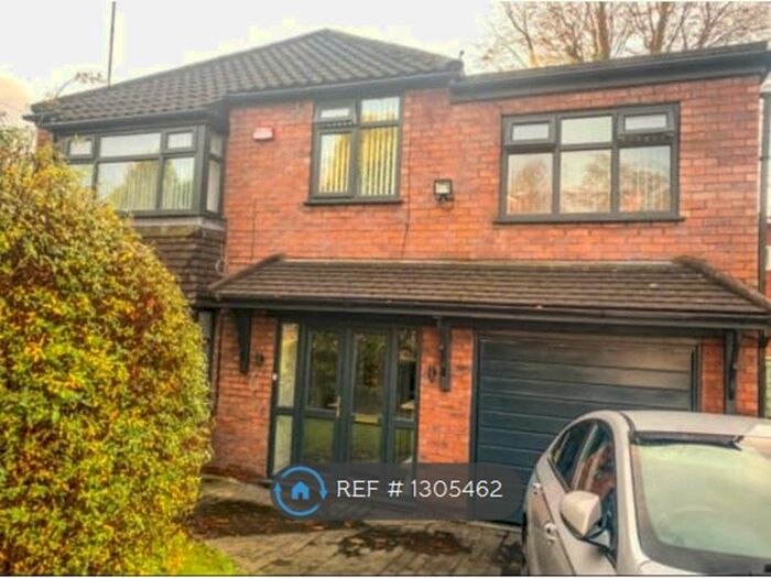 4 Bedroom Detached House To Rent In St. Martins Avenue, Stockport SK4