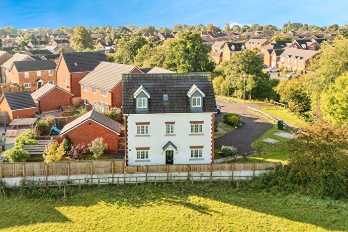 4 Bedroom Detached House For Sale In Alfred King Close, Shavington, Crewe, Cheshire, CW2