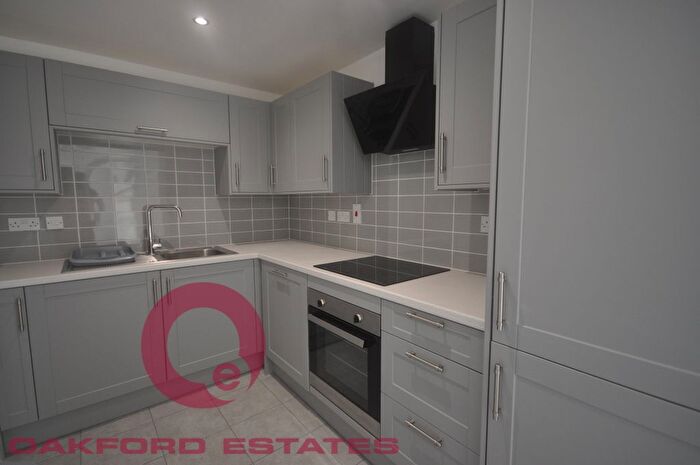 3 Bedroom Flat To Rent In William Road, Euston, NW1