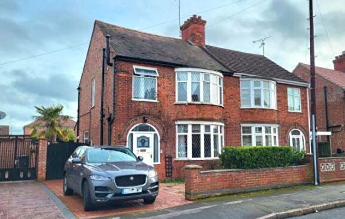 3 Bedroom House To Rent In Mead Close, Peterborough, PE4