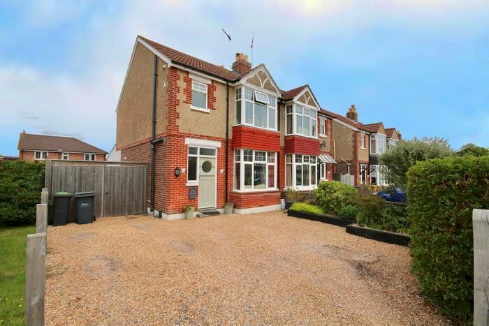 3 Bedroom Semi-Detached House To Rent In Bushy Mead, Widley, Waterlooville PO7