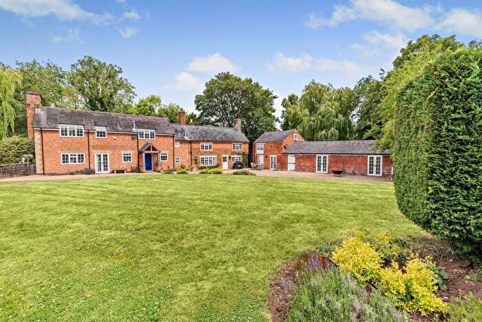 5 Bedroom Character Property For Sale In Main Street, Allexton, Rutland, LE15