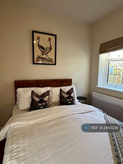 1 Bedroom Flat To Rent In Redfern Close, Cambridge, CB4