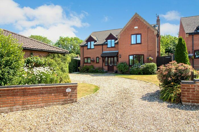 4 Bedroom Detached House For Sale In Chapel Road, Beighton, Norwich, NR13