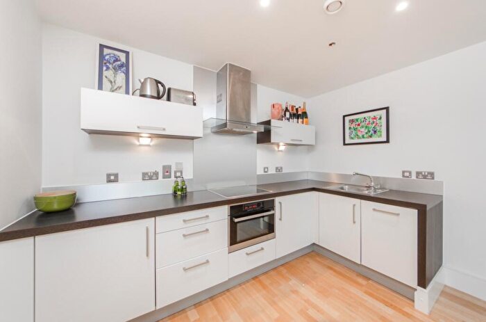 1 Bedroom Apartment To Rent In Highbury Stadium Square London, N5