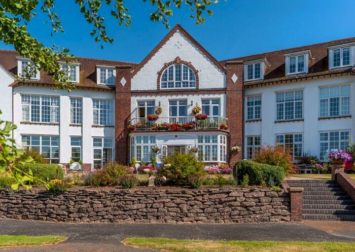 2 Bedroom Apartment For Sale In Romsley Hill Grange, Farley Lane, Romsley, B62