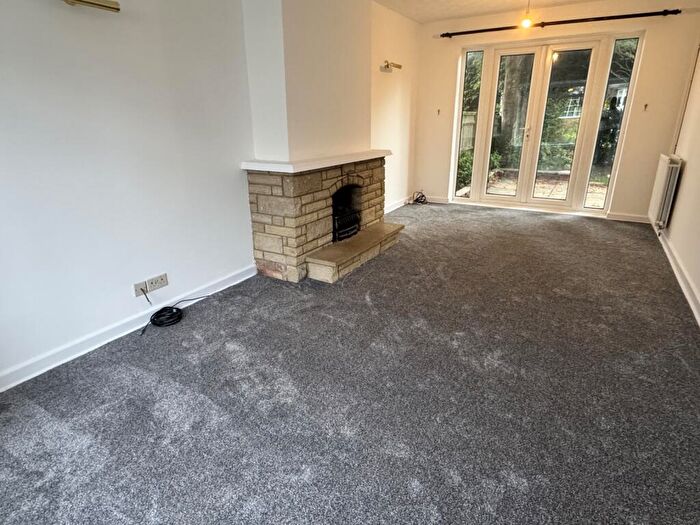 5 Bedroom Semi-Detached House To Rent In Maurice Mount, Hazlemere, Buckinghamshire, HP15