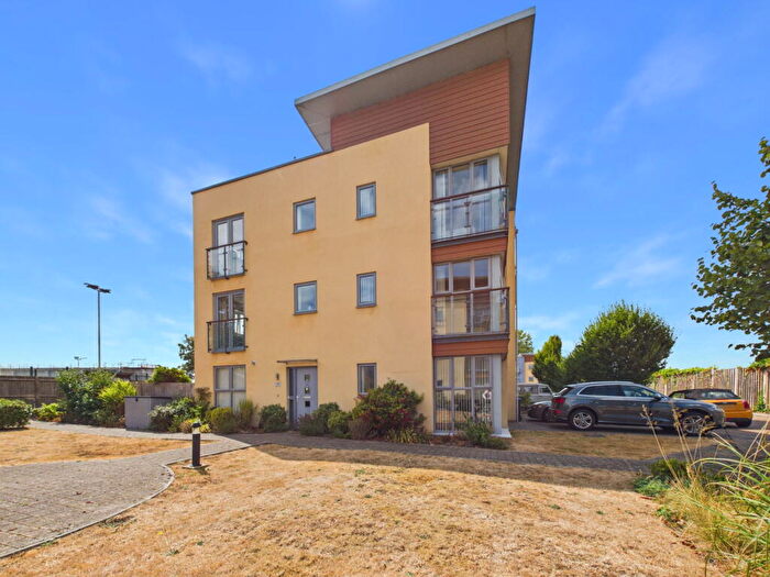 4 Bedroom Town House For Sale In Bluebell Way, Goring-by-Sea, Worthing, BN12
