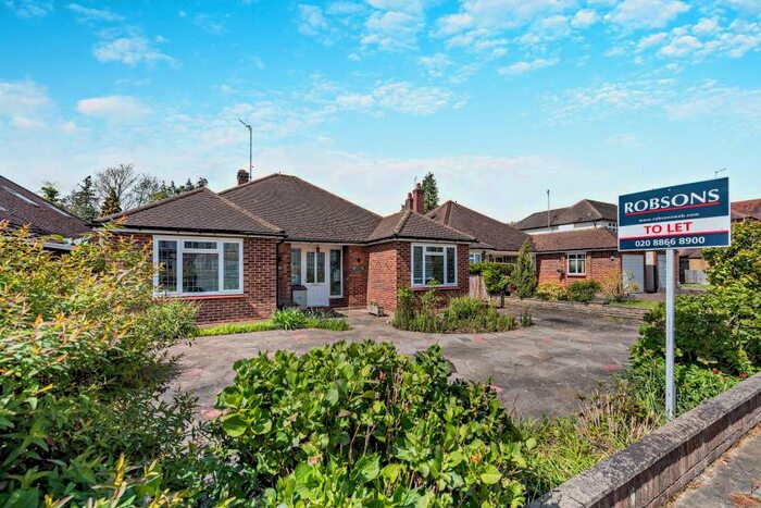 4 Bedroom Bungalow To Rent In Barrow Point Avenue, HA5