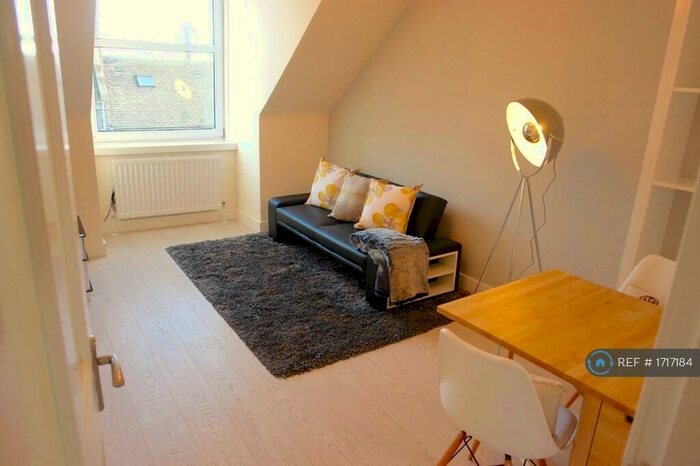 1 Bedroom Flat To Rent In Stafford Street, Aberdeen, AB25