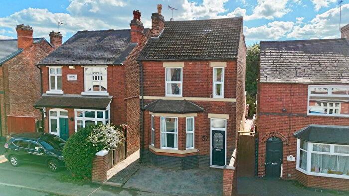 4 Bedroom Detached House For Sale In Littleover Lane, Derby, DE23