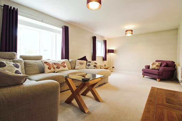 4 Bedroom Detached House For Sale In Grimson Close, Sully, Penarth, CF64