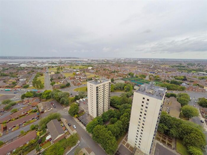 3 Bedroom Flat To Rent In Apt Crete TowerJason StreetLiverpool, L5