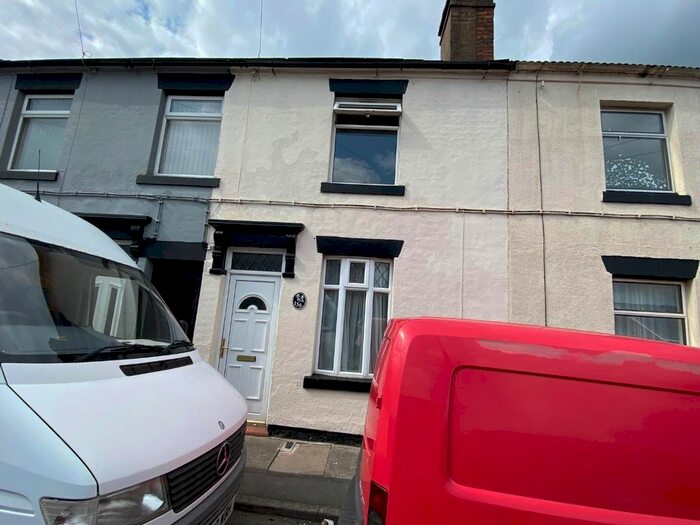 2 Bedroom Property To Rent In Fenpark Road, Fenton, Stoke-On-Trent, ST4