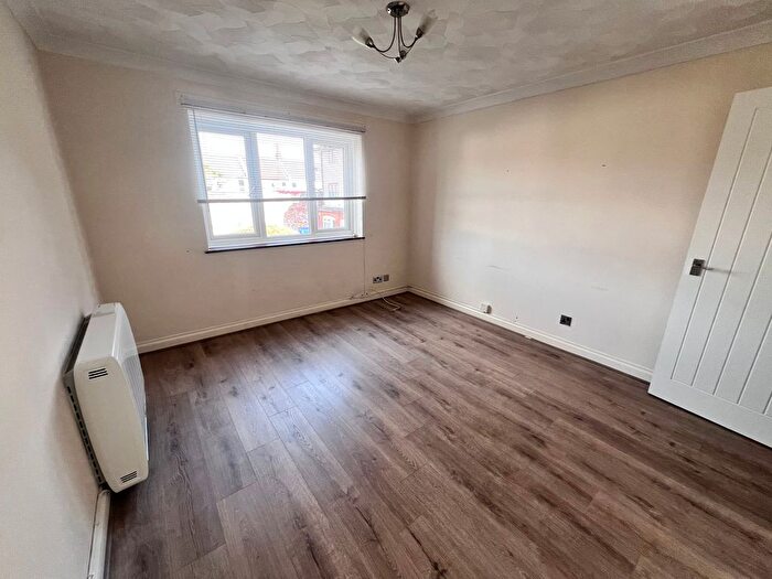 2 Bedroom End Of Terrace House To Rent In White Cloud Park, Southsea, PO4