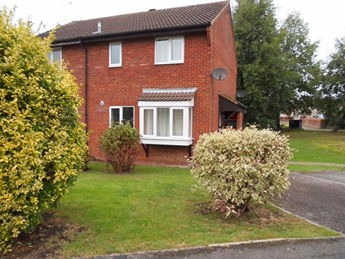 1 Bedroom Terraced House To Rent In Risingham Mead, Swindon, Wiltshire, SN5