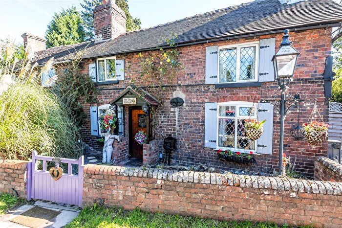 2 Bedroom Semi-detached House For Sale In Duke Street, St. Georges, Telford, Shropshire, TF2