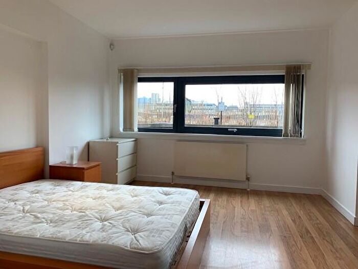 2 Bedroom Apartment To Rent In Elliot Street, Glasgow, G3