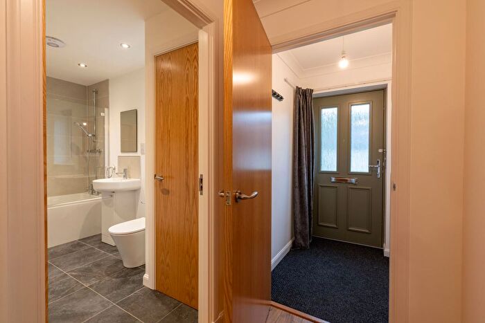2 Bedroom Detached Bungalow For Sale In Eden Crescent, Glenfarg, Perth, PH2