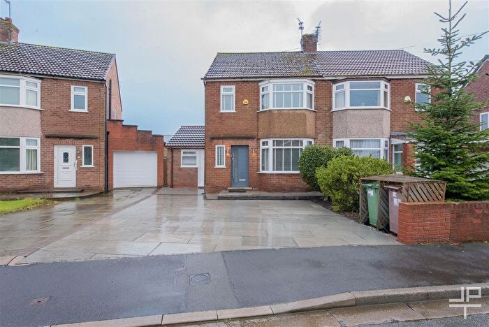 3 Bedroom Semi Detached House To Rent In Hillside Close, Billinge, Wigan, WN5