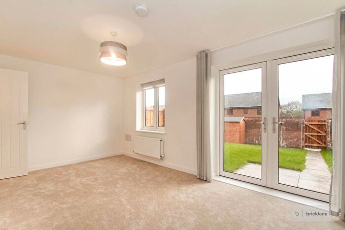 4 Bedroom House To Rent In Gainsborough Avenue, Bristol, BS10