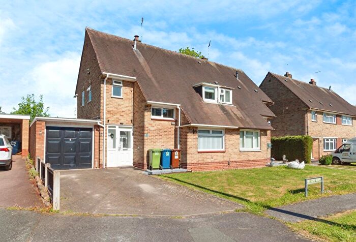 3 Bedroom Semi-Detached House For Sale In Nelson Way, Stafford, ST17