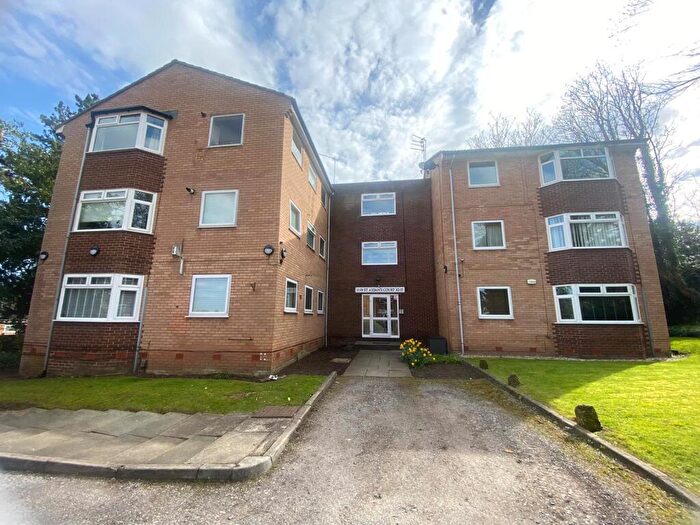 2 Bedroom Apartment To Rent In St Aidans Court, Prenton, CH43