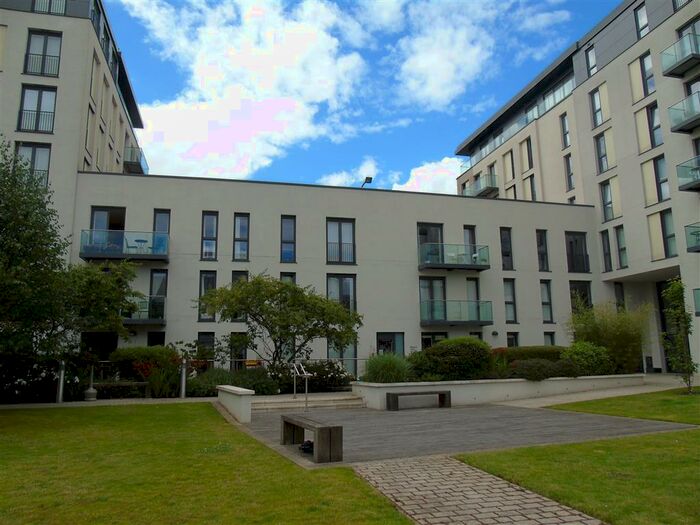 1 Bedroom Flat To Rent In The Hayes Apartments, The Hayes, Cardiff, CF10