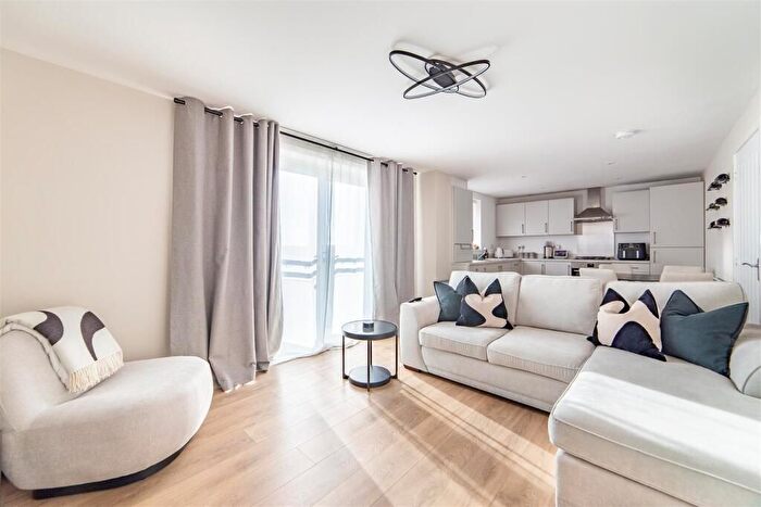 2 Bedroom Flat For Sale In Ecclesall Road, Sheffield, S11