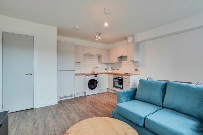 1 Bedroom Flat To Rent In Clarence Road, Manchester, M13