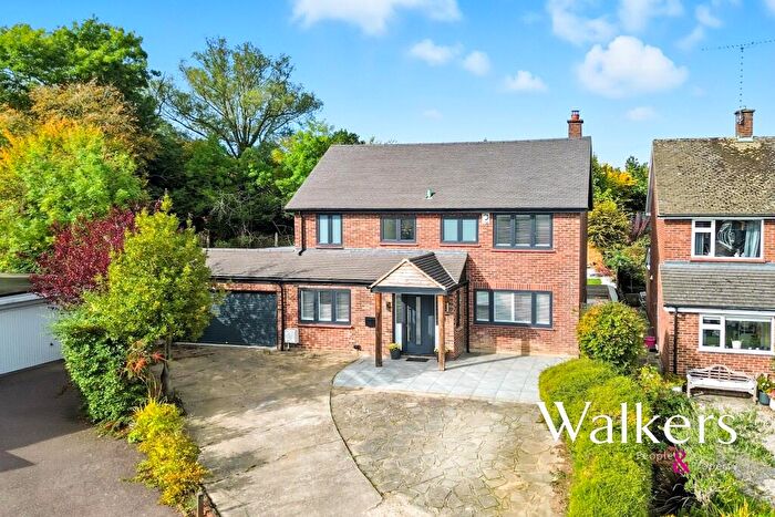 4 Bedroom Detached House For Sale In Whadden Chase, Ingatestone, CM4