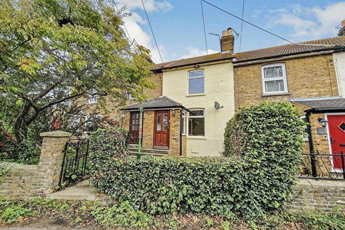 3 Bedroom Terraced House For Sale In Eastwood Cottages, Conyer, Sittingbourne, ME9