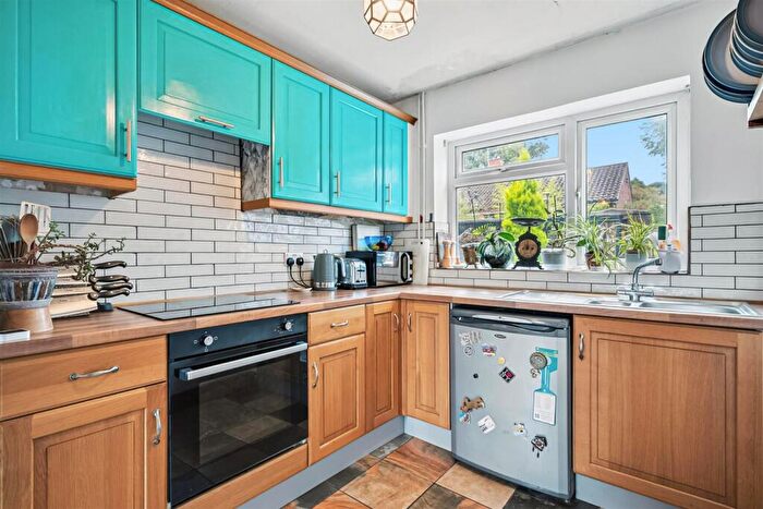 2 Bedroom Semi-Detached House For Sale In Parks Avenue, South Wingfield, DE55