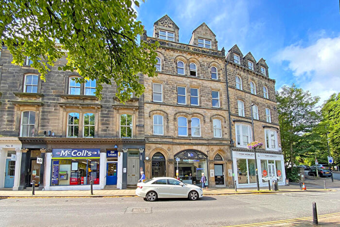 2 Bedroom Apartment To Rent In Imperial Mansions, Royal Parade, Harrogate, HG1