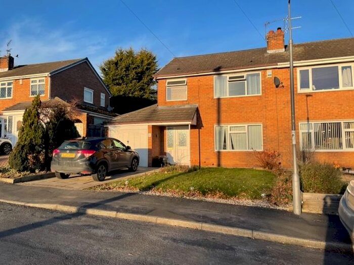 3 Bedroom Semi-Detached House To Rent In Greenways, Sunnybrow, Crook DL15