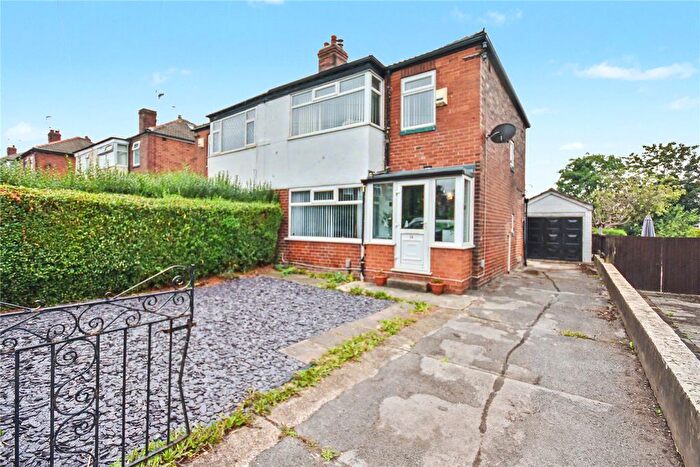 3 Bedroom Semi Detached House For Sale In Brander Road, Leeds, West Yorkshire, LS9