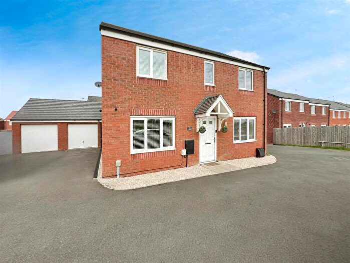4 Bedroom Detached House For Sale In Tigers Road, Fleckney, Leicester, LE8