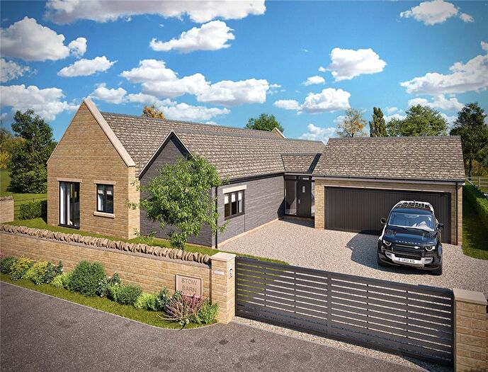 4 Bedroom Bungalow For Sale In Masty Fields Farm, Evesham Road, Broadway, Worcestershire, WR12