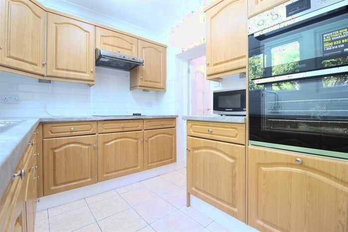3 Bedroom Terraced House To Rent In Alexandra Road, London, N8