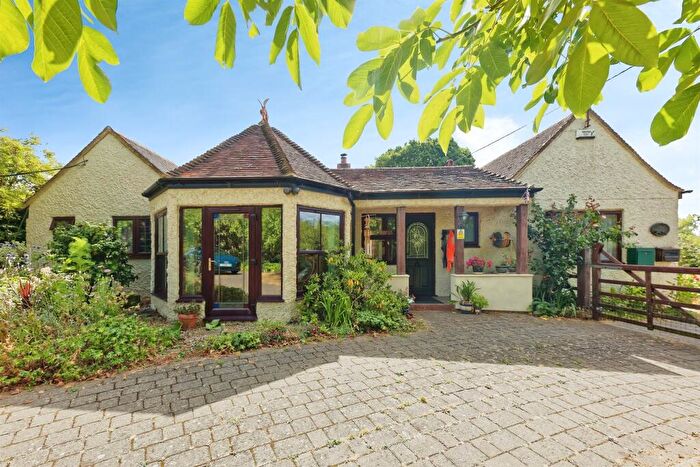 4 Bedroom Detached Bungalow For Sale In Tyler Hill Road, Tyler Hill, Canterbury, CT2