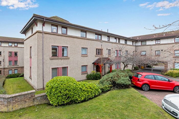 1 Bedroom Flat For Sale In (Flat ) North Werber Place, Fettes, Edinburgh, EH4