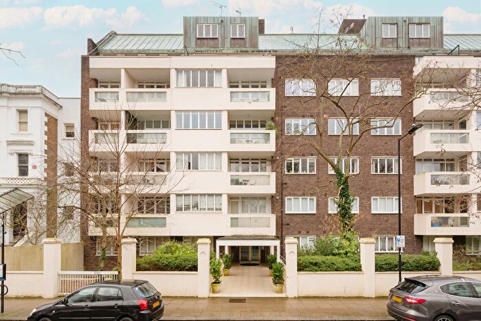 2 Bedroom Flat For Sale In Flat, - Porchester Terrace, Bayswater, London, W2