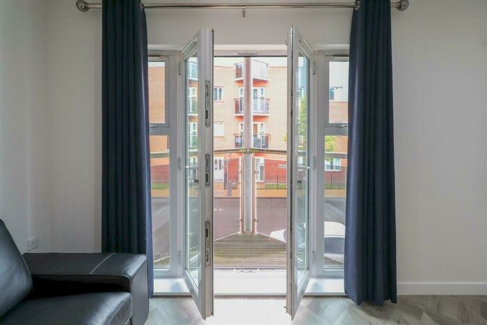 2 Bedroom Apartment To Rent In Caister Hall, Conisbrough Keep, Coventry, CV1