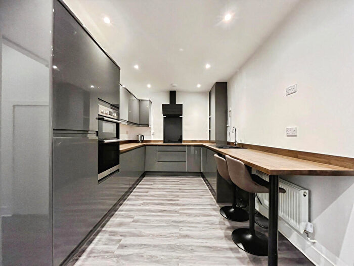 5 Bedroom House To Rent In Harmer Road, NR3